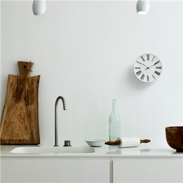 Arne Jacobsen vægur - Roman - hvid/sort - 21 cm
