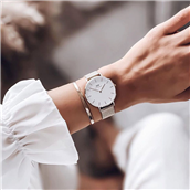 kollidere Emotion harmonisk Daniel Wellington ✔️ Køb ure fra Daniel Wellington her