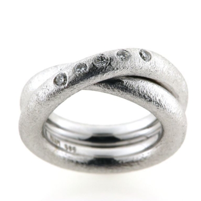 Billede af Ring 3 brill. a 0,05 ct. w/vs. 14 kt. hvg. (str. 53)