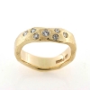 Billede af Ring organisk, barket overflade, 1 brill. a 0,06 ct. + 6 brill. a 0,04 ct.