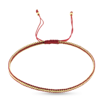 Billede af By Pind Colorful knyttet armbånd vinrød og guldfarvet med sølv forgyldte kugler