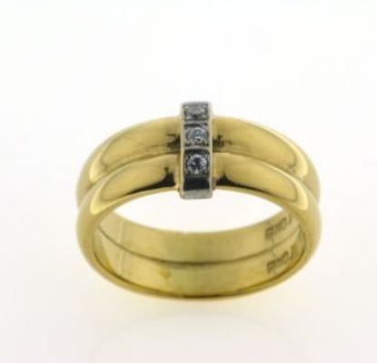 Billede af Ringe, 2 Ringe 14 kt. loddet fast sammen, påloddet bånd 14 kt. hvg.