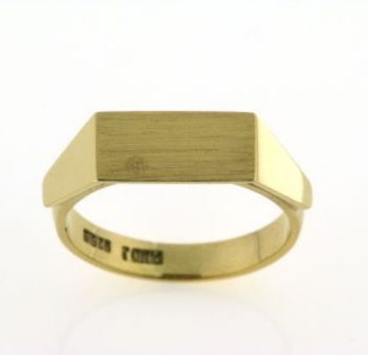 Billede af Ring plade 7*14 m/m. 8 kt. facon + 2,9 gr. (prisen er excl. guld til plade)