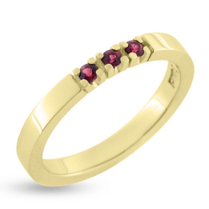 Billede af Alliancering i 14 kt. med 3 rubiner