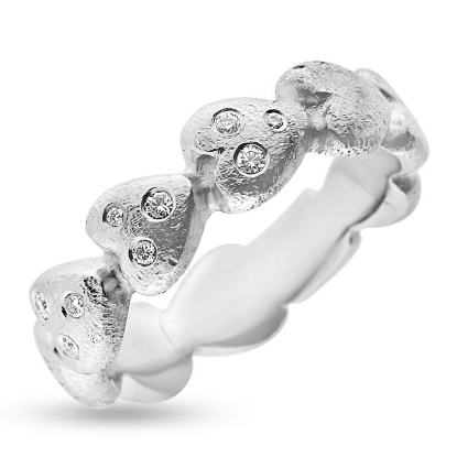 Billede af Ring hjerter, brill. 3* 0,015, 3* 0,01, 3* 0,005 w/vs 14 kt hvg. (hjertering)