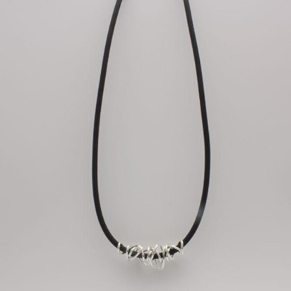 Billede af *Hering Rubber collie sølv 3 mm sort gummisnor 