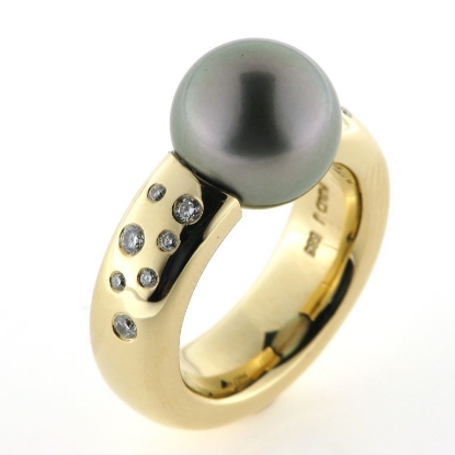 Billede af Ring med Tahiti perle, fattet med 14 brill. 14 kt.