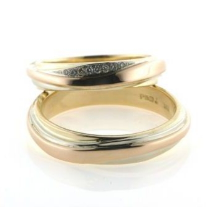 Billede af Vielsesringe 3 farver 14 kt. guld, d. ring isat brill. 7*0,01 + 2*0,005 w/vs. 14 kt.