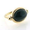 Billede af Ring med grøn agat  18*13 mm. 14 kt.