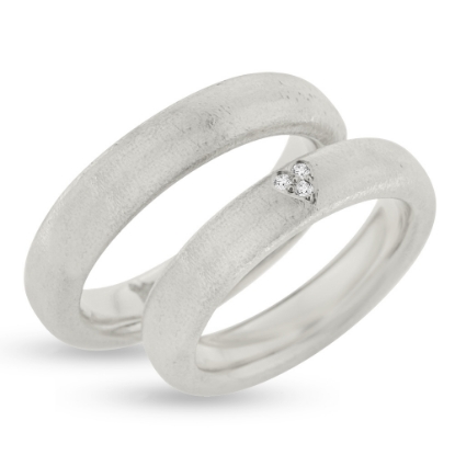 Billede af Vielses & Forl. ringe, damering 3 brill. a 0,01 w/vs. i hjerte 14 kt. hvg.