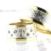 Billede af Ringe 14 kt. + sølv, d-ring 8 mm. med 5 brill. 2* 0,02, 2* 0,03, 1* 0,04 w/vs. herrering 10 mm. bred facon + 9,2 gr. (prisen er excl. guld)