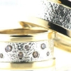 Billede af Ringe 14 kt. + sølv, d-ring 8 mm. med 5 brill. 2* 0,02, 2* 0,03, 1* 0,04 w/vs. herrering 10 mm. bred facon + 9,2 gr. (prisen er excl. guld)