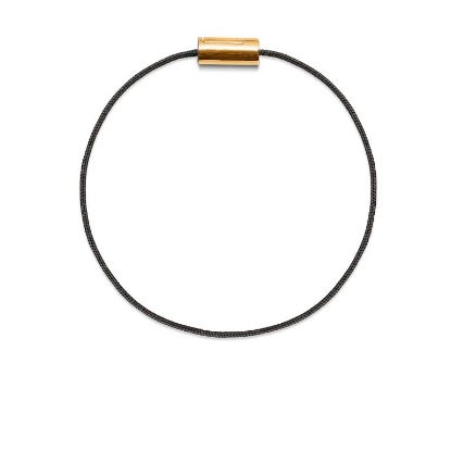 Billede af Mads Z Black Sun armbånd, sort nylon m. 14 kt. guldlås