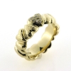 Billede af Ring hjerter (hjertering) hamret overflade, 1. hjerte fattet med 12 brill. 14 kt.