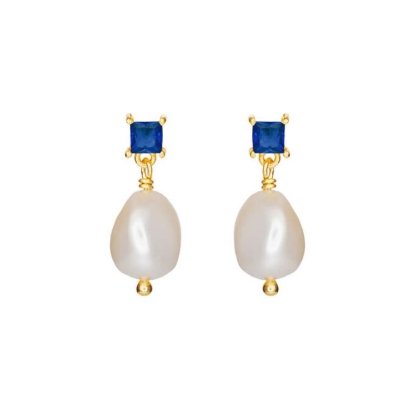 Billede af Susanne Friis Bjørner ørestikker forgyldt sølv m. ferskvandsperle og blå cz.