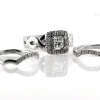 Billede af Ring 3 delt fattet med princess cut 0,40 tw/vs. + 16* 0,015 w/vs. + 18* 0,01 w/vs. 14 kt. hvg.