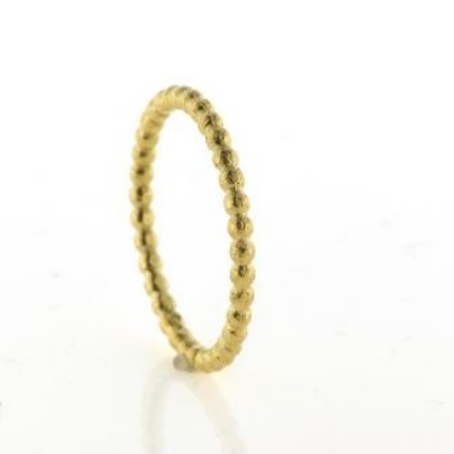 Billede af Ring kugler hele vejen rundt, br. 1,8 mm. massiv, str. -59. 8 kt.