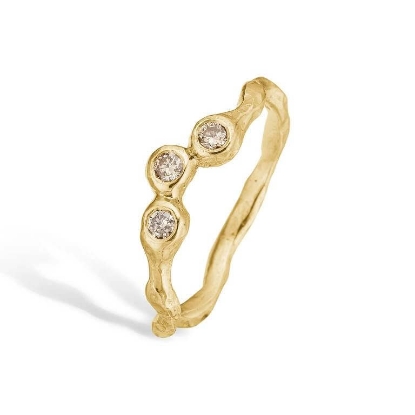 Billede af By Birdie Zenith Triple Brillant ring 14 karat guld m. 0,15ct. brillant (str. 52-60)