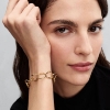 Billede af Pandora Organisk Formet Ledarmbånd forgyldt metalblanding (18-22 cm)