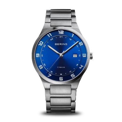 Billede af Bering Classic herreur titanium lænke blå skive safirglas dato 39mm 5ATM