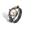 Billede af By Birdie Urban Harlem Buds Perle ring sort rhodineret sølv m.14 kt guldpynt og ferskvandsperle + 0,05 ct. diamant (str. 53)