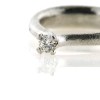 Billede af Ring kraftig rund trekantet skinne, 4 grab chaton, brill. 0,20 w/vs. 14 kt. hvg.