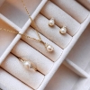 Billede af Scrouples Øreringe fkp. 5 mm. cubic zir. 8 kt.