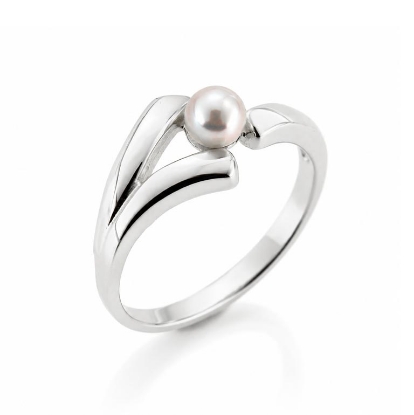 Billede af Ring sv. perle 4½-5 m/m. 14 kt. hvg.