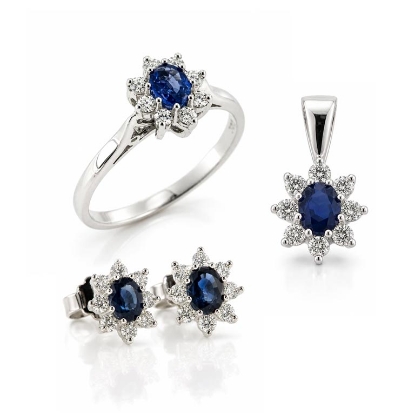 Billede af Sapphire Devotion smykkesæt m. ring, øreringe og vedhæng i 14 kt. hvidguld med safir og brillanter