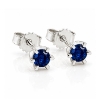 Billede af "Dreamy Sapphire" øreringe m. safir 2*4,5 mm (ca a 0,25 ct) i 14 kt hvg