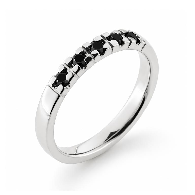 Billede af Alliancering 5* 0,04 black, 925s.  (br. 2,9-tk. 1,9 mm.)