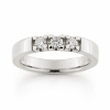 Billede af Allia. ring, 3* 0,10 w/vs. 14 kt. hvg. (br. 3,7-tk. 2,2 mm.)