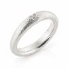 Billede af Ring bølget 3* 0,01 w/vs. fatte i hjertefacon 14 kt. hvg.