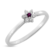 Ring roset rubin 0,02 ct. + 6 brill. a 0,015 w/vs 14 kt. hvg.