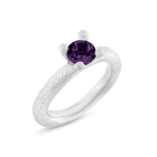 Ring 4 grab. fatning, ametyst 6,0 mm. 925s.