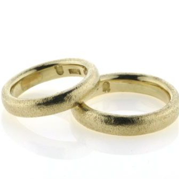 Vielses ringe, profil oval ca. 4,6*2,7mm 14 kt facon ca. 25,0 gr. (prisen er excl. guld)