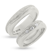 Vielses & Forlovelses ringe, i d- ring 3 brill. a 0,05 w/vs.,  5,9*2,3 mm. 925 s.