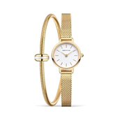 Bering Classic Gift Set Lovely, stål mesh lænke, safirglas, 3 ATM watch + armbånd m. charm (190mm)