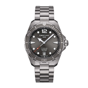 Certina DS Action Titanium 300 meter, safirglas, quartz, grå, 43mm