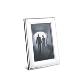 Georg Jensen Modern billedramme rustfrit stål, blankt & plastik.  Egnet til billeder: 10 x 15 cm