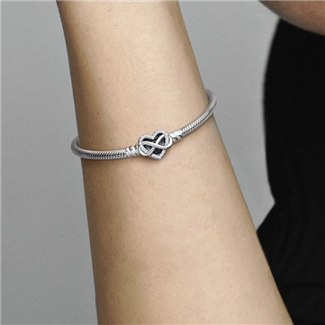 Pandora Uendelighedstegn og hjerte slangekædearmbånd sølv (16-23cm)