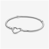 Pandora Moments Slangekædearmbånd med hjertelås (16-23cm)